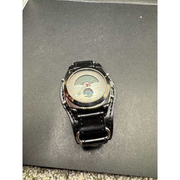 Kenneth Cole Unlisted UL1070 S60 Multi Function Digital Face Chronograph Watch - Picture 4 of 10